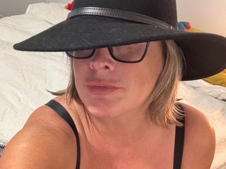 AmberGreenxox webcam