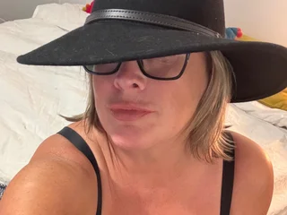 sexcam3d.net ambergreenxox livesex profile in there cams