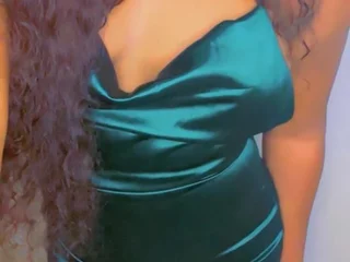 Aminaa_xo profile