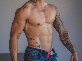 Sex VideoChat with AndresClarck18 on Cam2Cam Live Show