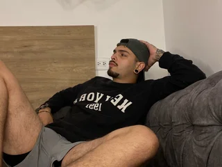 Cam boy Andrewolson