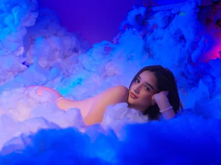 Cam girl AngelClouds