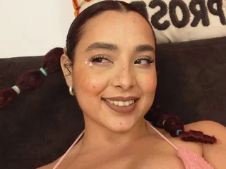 Aria_Clark