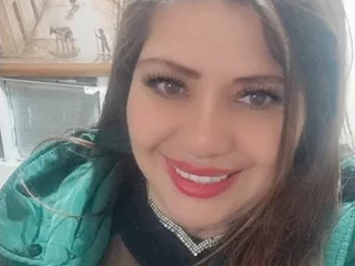 sexcityguide.com arianarousse_s livesex profile in blond-hair cams