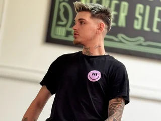 AsherLongLive Porn Model Profile Image