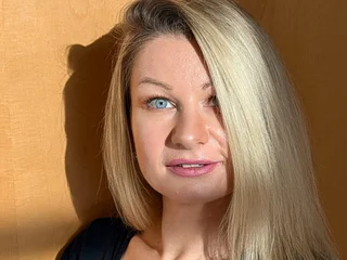 AvaKline94 Live Cam