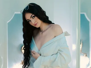 BellaMillers webcam livesex profile in sex-toy cams