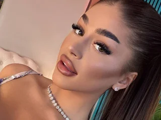Bella_Noirre