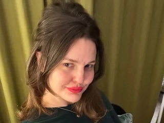 sexcityguide.com belle_bleue livesex profile in u cams