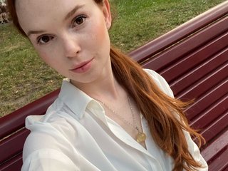 Betsy_LuLive Webcam