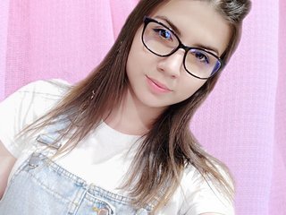 BettyVivien - Streamate Teen Interactivetoys Piercing Girl 