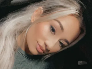 livesexr.com biancabeckham livesex profile in bdsm cams