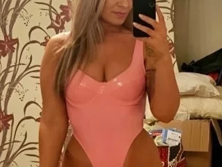 privat-livecam.com bleu_x livesex profile in spankingpaddling cams