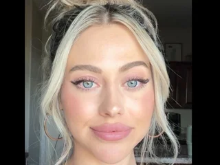 BlondeBabe777