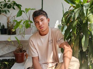 BrayanJr - Streamate Teen Party Boy 