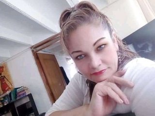 Britney21xxx - Streamate Deepthroat Interactivetoys Smoke Girl 