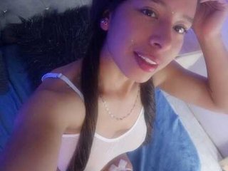 BryonySquirtSlave - Streamate Teen Deepthroat Piercing Girl 