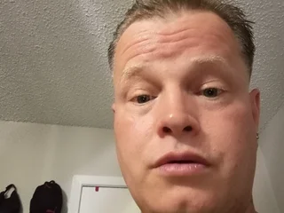 Bustybust69 live cam