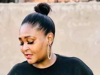 Bustylady25 live cam