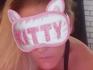 CarizmaParks Live Cam