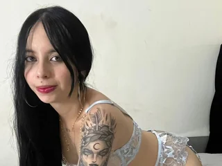 CarolinaIsabella Live Cam