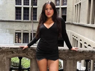 livesex.fan cassiereed livesex profile in among-the-clouds cams