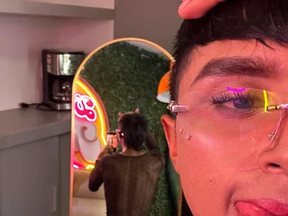 Cam boy CharlotBloom