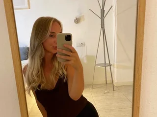 Chelsea_Strip webcam livesex profile in woman cams