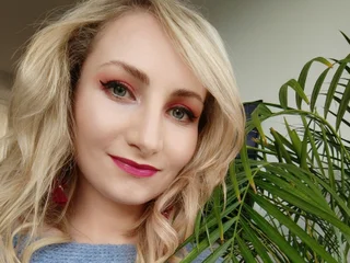 CinderellaMoon profile picture