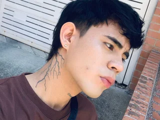 colins25 from jerkmate