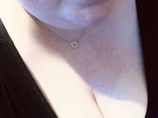 CurvyCassieXOXO Porn Show