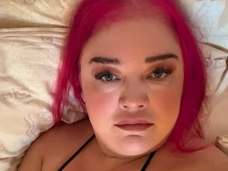 streamate curvysweetadora webcam profile pic via sexcam3d.net