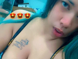 cutelatynxx's profile picture – Girl on Jerkmate