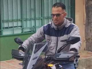 Damhot19 Male Online Webcam Nude