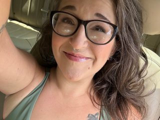 DamnHotMess Porn Show