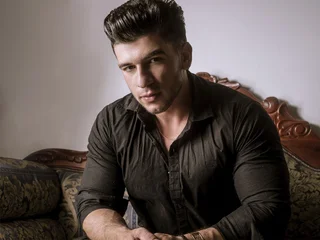 Dante&lowbar;Adams