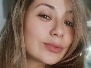 streamate deboraheels webcam profile pic via sexcityguide.com