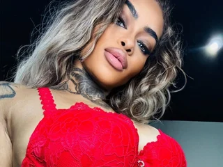 iluvcams.com desareeuk livesex profile in u cams