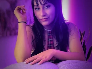 DhanielaNaugthy