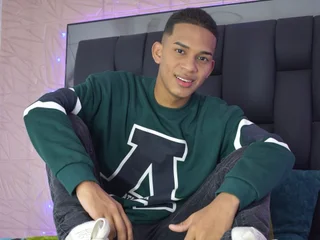 Cam boy DilamAmadeus