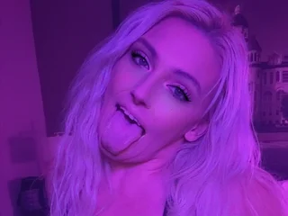 glamcambabes.com dottiboogotti livesex profile in chaturbate3 cams