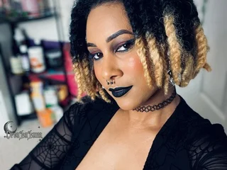 DreaLaLuna webcam livesex profile in foot-fetish cams