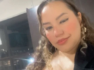 DulceLovee33 streamate