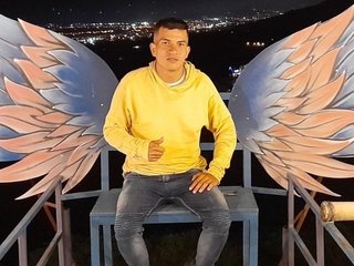 DuoPerverxs18x Live Webcam on Streamate