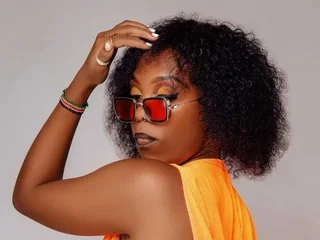 onaircams.com emlly livesex profile in ebony cams