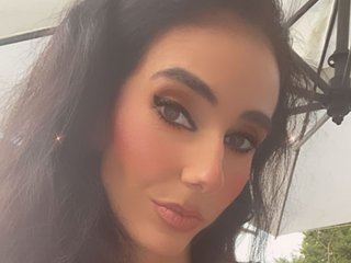 Verkkokameran seksi hauskaa ElenaStarr live seksikamerassa