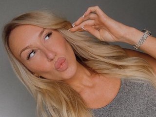 ElizaBlissUK LiveCam