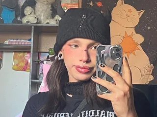 ella_thorne from jerkmate