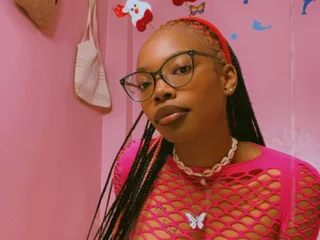 Ella_prettybrownskin