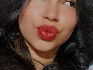 Ember_Lips - Streamate Young Party Girl 